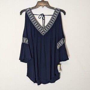 SIMPLY STYLED Navy w White Embroidery, Cold Shoulder 3/4 Sleeve Top; Size L